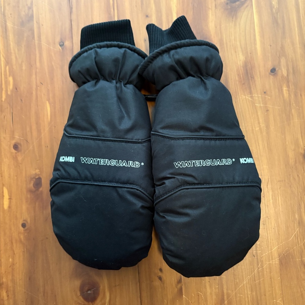 Black Waterproof Mittens